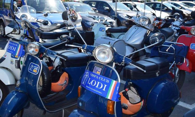 Sisma, vespisti del lodigiano raccolgono fondi per i settempedani