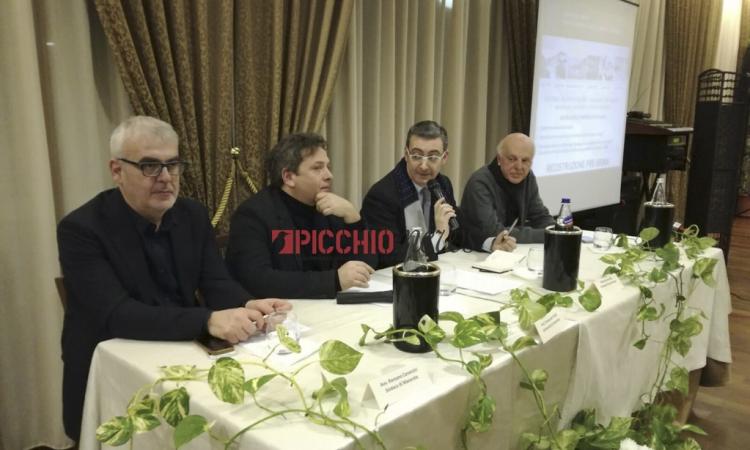 Oltre 200 persone ieri sera a "La Filarmonica" per l'evento organizzato da Picchio News - FOTO -