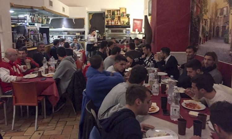 A cena con la Maceratese: la città sostiene la squadra -FOTO