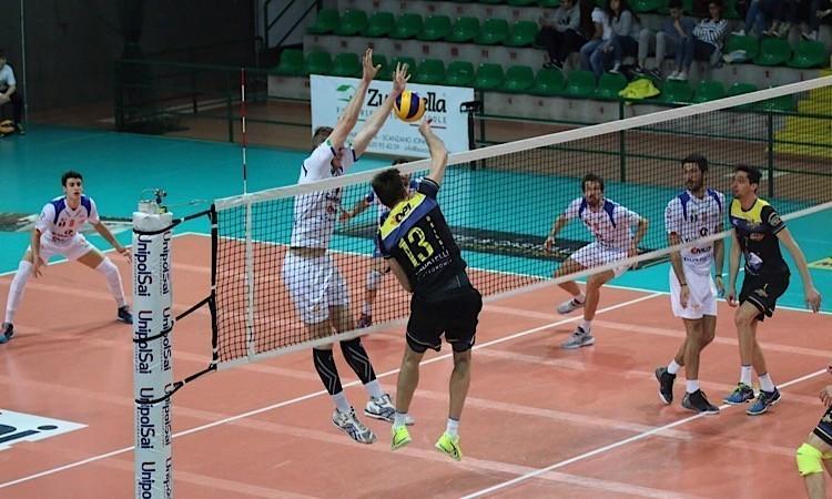 GoldenPlast a Cantù per meritarsi i play out salvezza
