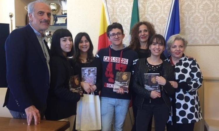 Civitanova: alternanza scuola - lavoro plauso ai ragazzi del liceo Classico