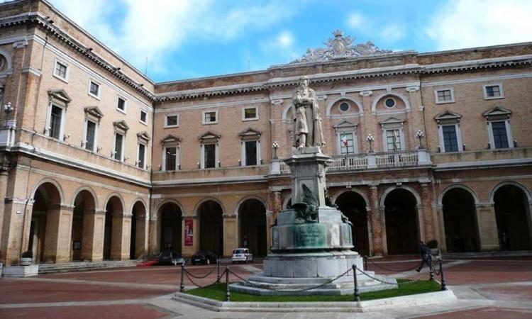 Recanati: "Storie di ordinaria resistenza oggi. Testimonianze dai paesi del sisma"