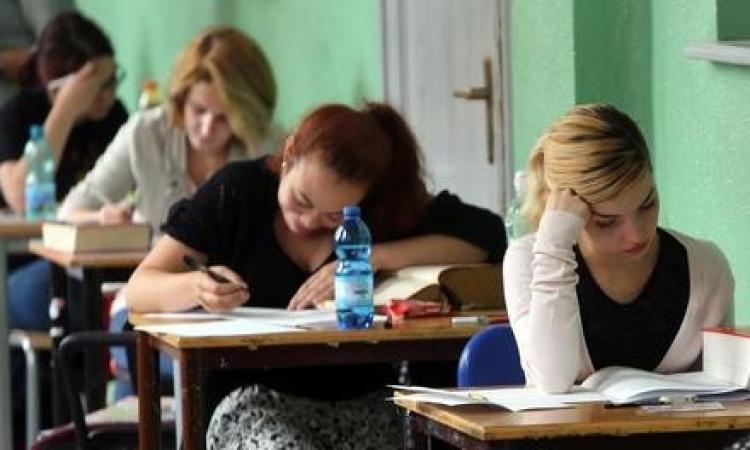 Sisma, deroghe sull'esame di Maturità Sisma, deroghe sull'esame di Maturità