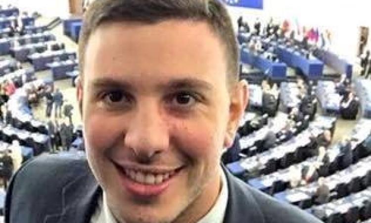 Operazione 'magliette gialle'. Pagliacci (FI Giovani): "Basta propaganda politica, servono azioni concrete " Operazione 'magliette gialle'. Pagliacci (FI Giovani): "Basta propaganda politica, servono azioni concrete "