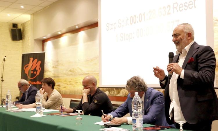 Hotel 77 gremito per il primo confronto pubblico fra i candidati a sindaco di Tolentino - FOTO