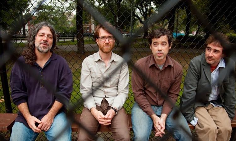 Recanati, al teatro Persiani si esibisce la band Califone
