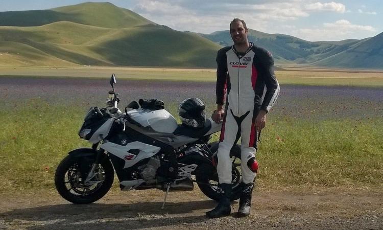 "Nel nome di Andrea per la Ragnatela" a Recanati il ricordo del giovane centauro tragicamente scomparso