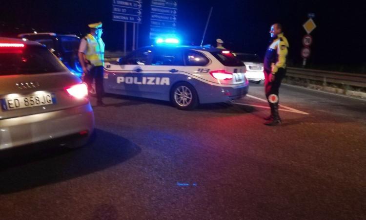 Pellegrinaggio Macerata-Loreto, auto contromano: denunciato cinquantenne - FOTO e VIDEO
