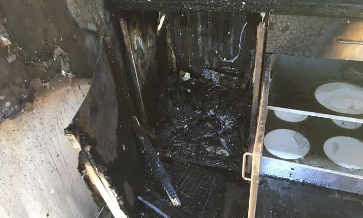 Porto Potenza Picena, un principio d'incendio si è sviluppato oggi in uno dei villini del Nuovo Natural Village