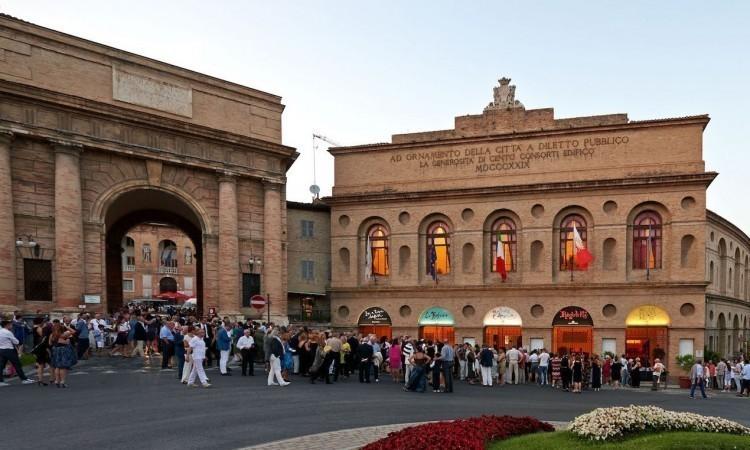 Sonia Sotomayor al centro di un incontro promosso dal Consiglio delle donne di Macerata