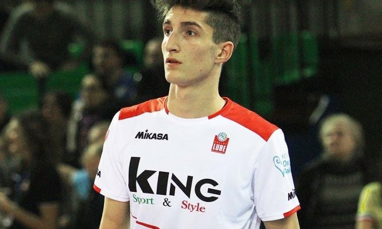 Volley Potentino, arriva al centro la grinta del giovane scuola Lube Larizza