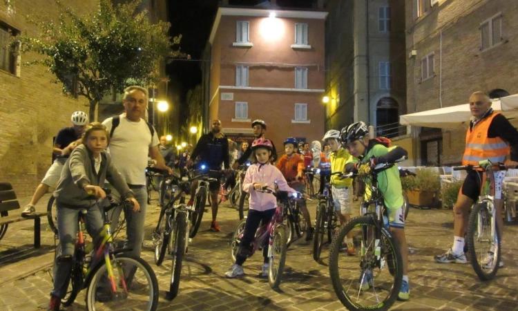 Macerata Estate: da venerdì 23 giugno torna "Pedali sotto le stelle"