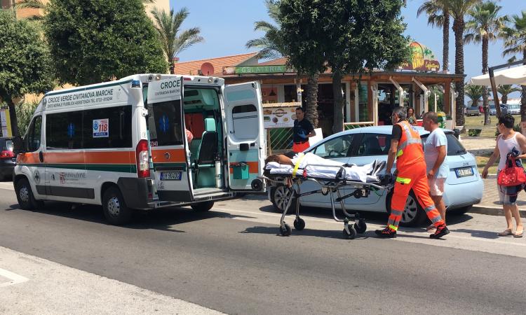 Civitanova, malore per il caldo: giovane soccorsa in Viale Vittorio Veneto