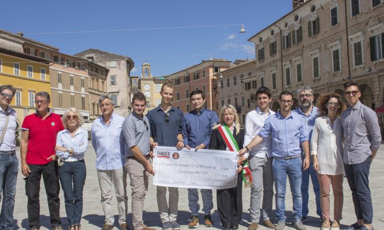 Sisma, San Severino: giovani parmensi rinunciano a 15 mila euro in favore della banda cittadina
