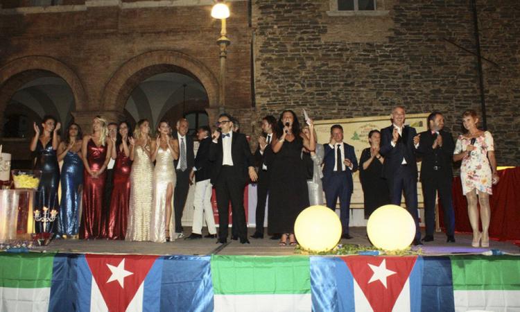 Sigari e verdicchio, a Matelica il piacere dell’assaporare lento