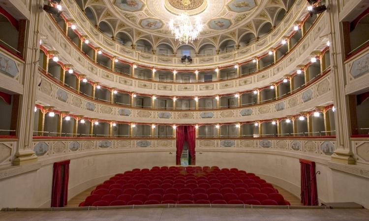 Teatri Sanseverino, al Feronia un musical dedicato alla famiglia Addams