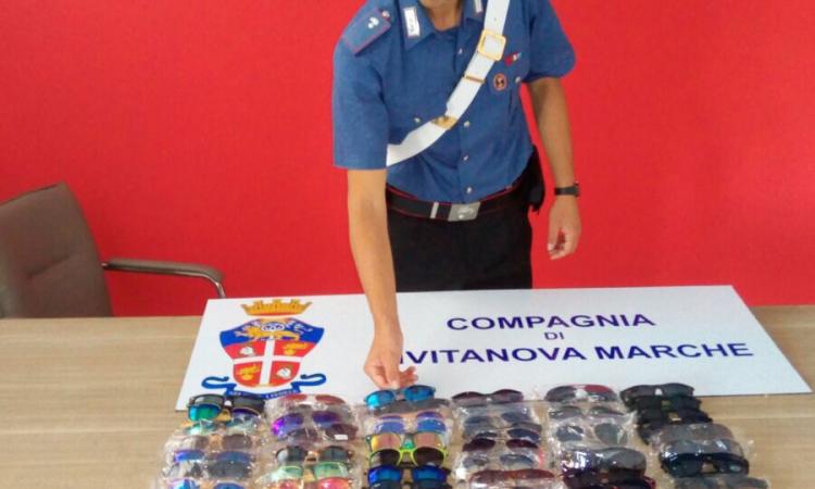 Sequestrati oltre 60 paia di occhiali contraffatti: denunciato 37enne