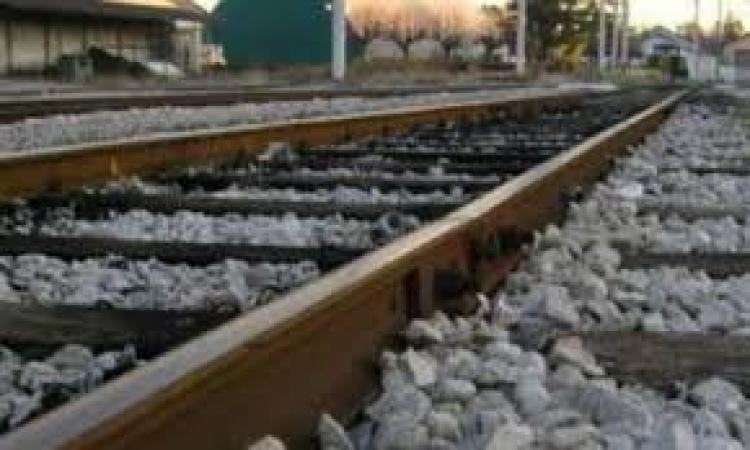 Circolazione dei treni ripresa nel tratto tra Albacina e Matelica: rimossi i rami caduti sui binari