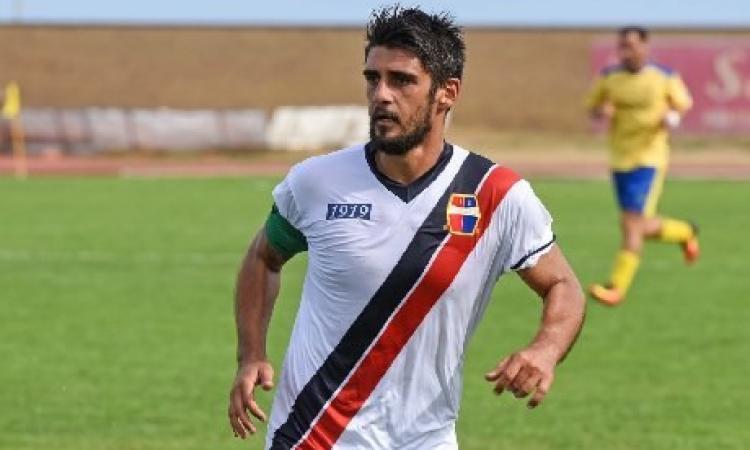 L’attaccante Giuseppe Negro va alla Recanatese