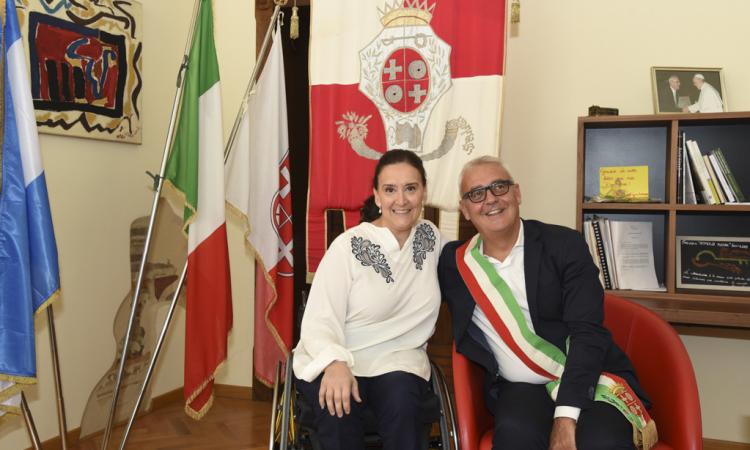 La vice presidente dell'Argentina Gabriela Michetti accolta in Comune dal sindaco Carancini