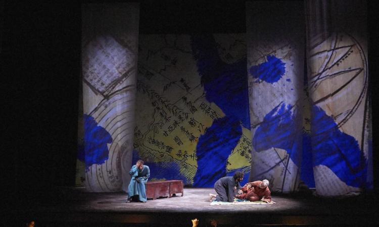 Domani torna Shi (Si faccia) al Teatro Lauro Rossi