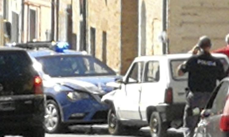 Macerata, frontale in via Spalato: la Panda era stata rubata