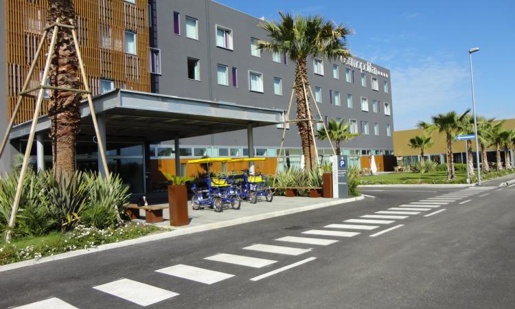 Riqualificazione strutture ricettive: a Civitanova importante incontro tecnico aperto agli operatori sul nuovo bando regionale