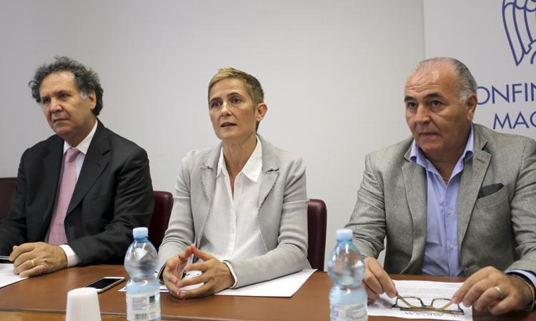 Confindustria Macerata, gli imprenditori fanno un resoconto al ritorno dal MICAM e dal MIPEL