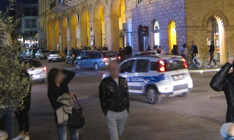Civitanova, continuano i controlli su rom e abusivi