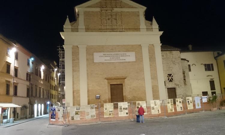 Tolentino, al via la mostra "Nacque al mondo un sole"