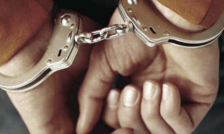 Spaccia marijuana a Montecosaro: arrestato 27enne