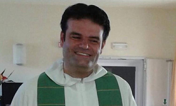 Da Potenza Picena a Montecosaro: don Andrea Bezzini è il nuovo parroco di San Lorenzo