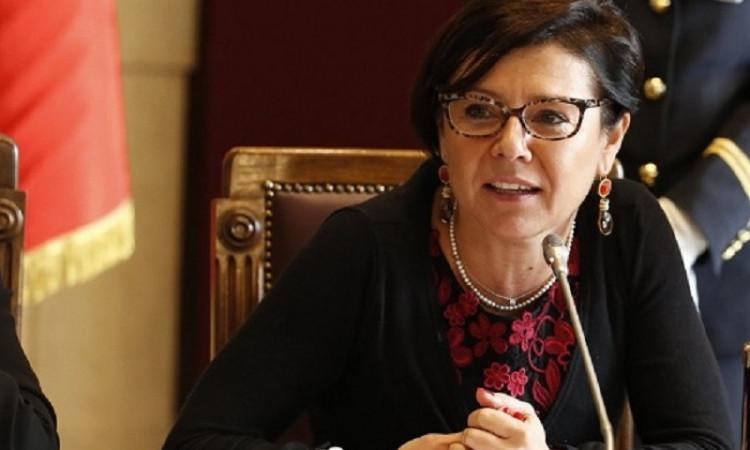 Sisma, De Micheli ai sindaci: "Per pagare le tasse sospese potete fargli fare un mutuo"