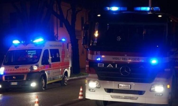 Sarnano, tremendo fuoristrada: auto distrutta, conducente salvo