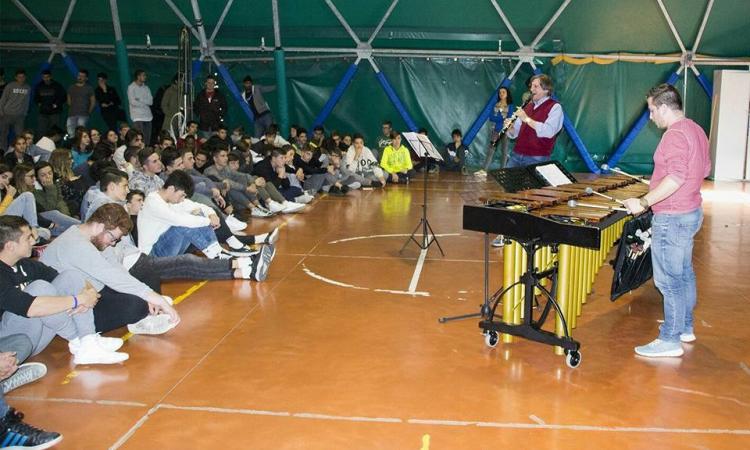 Camerino, al via il progetto "La musica incontra la scuola 2017": si parte con l'istituto G. Ercoli