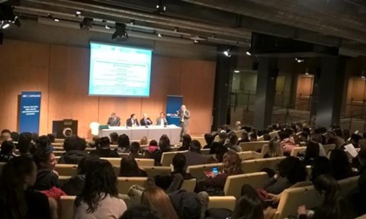 “Giornata dell’Educazione Finanziaria per le Marche”: a scuola con UBI BANCA e FEDUF