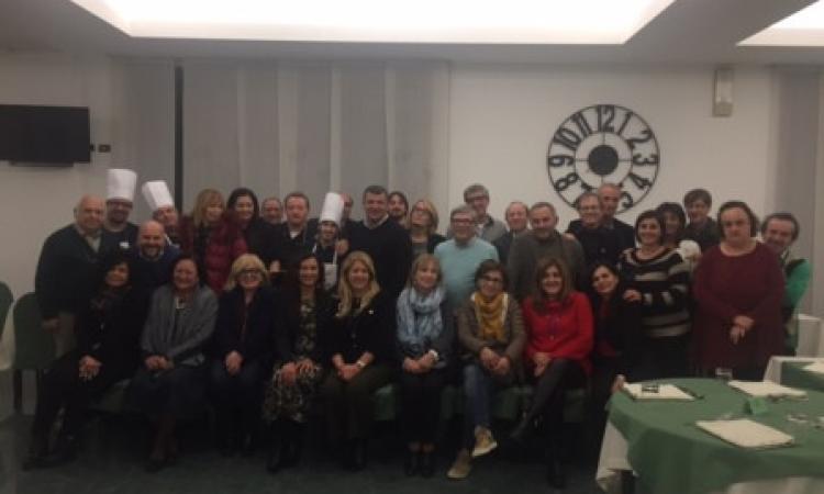 Il Rotary di Tolentino offre il corso per pizzaioli a tre tolentinati