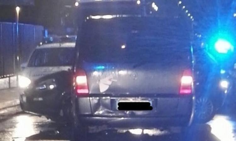 Incidente all'alba a Porto Potenza Picena, 2 mezzi e 9 persone coinvolte: in 6 finiscono all'ospedale