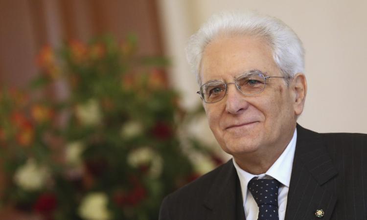 Medaglia al valore alla Protezione Civile per interventi sisma, Mattarella: "Il Paese vi è riconoscente"