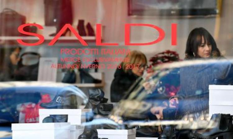Saldi, nelle Marche partiranno venerdì 5 gennaio