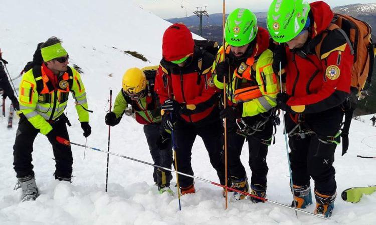 Frontignano, recupero sciatori dopo una valanga: la simulazione del Soccorso Alpino