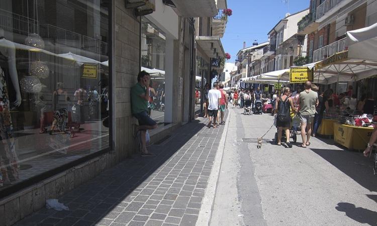 Civitanova, il mercato ambulante rimarrà nella sua sede storica