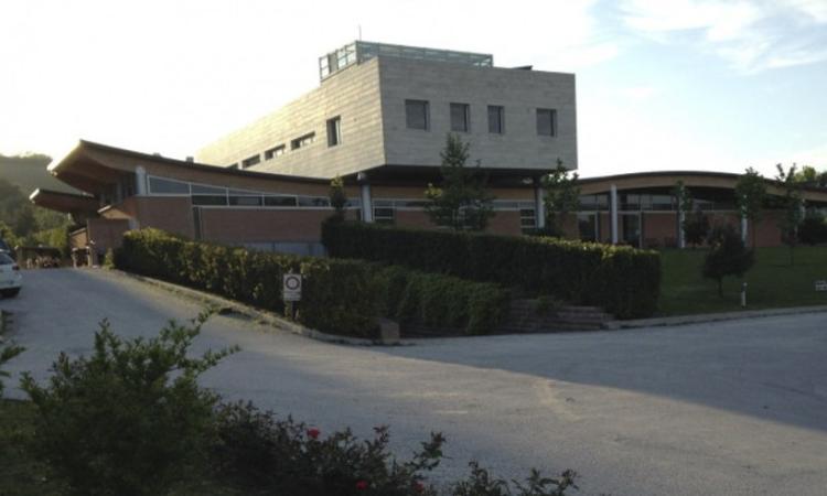 Tolentino, cena di beneficenza con Pier Massimo Macchini: incasso devoluto all’ospedale di San Severino