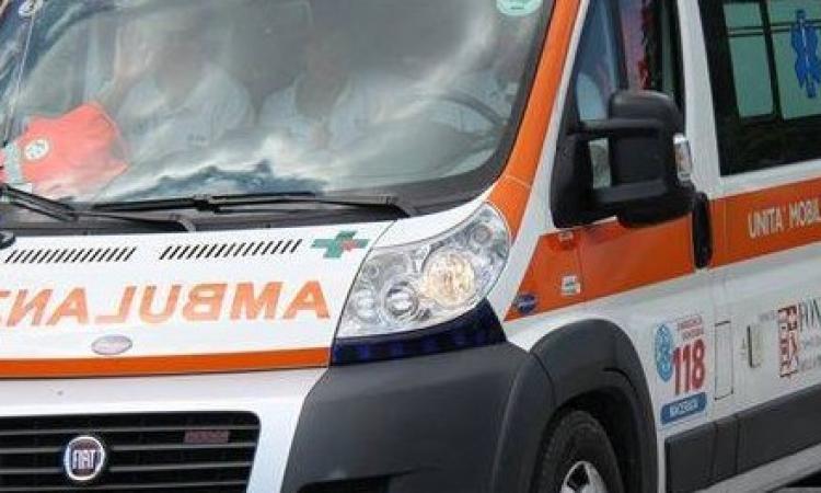 Civitanova, frontale tra due auto in contrada Cavallino
