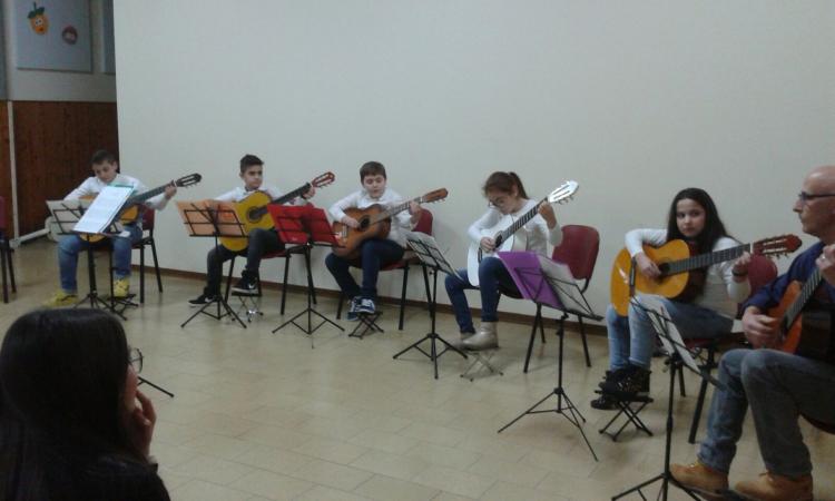 Saggio musicale di metà percorso per gli alunni delle quinte del comprensivo "Don Bosco" di Tolentino
