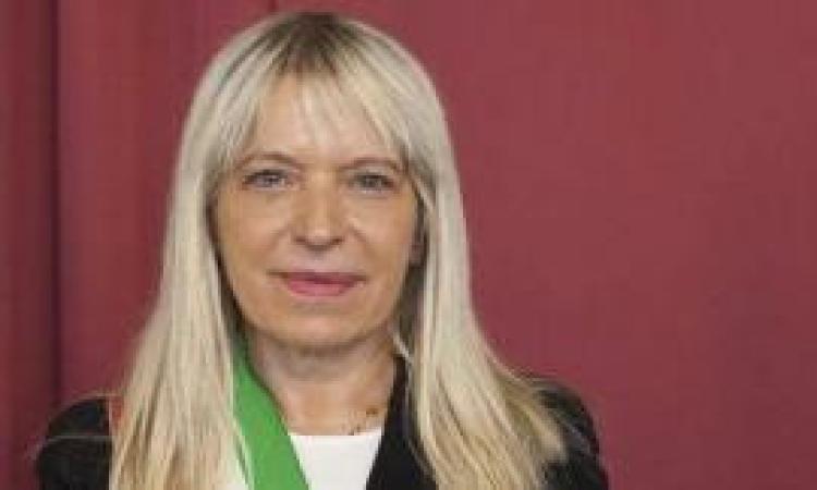 San Severino, firmata dal sindaco la prima revoca dell'ordinanza di inagibilità di un edificio con danni lievi