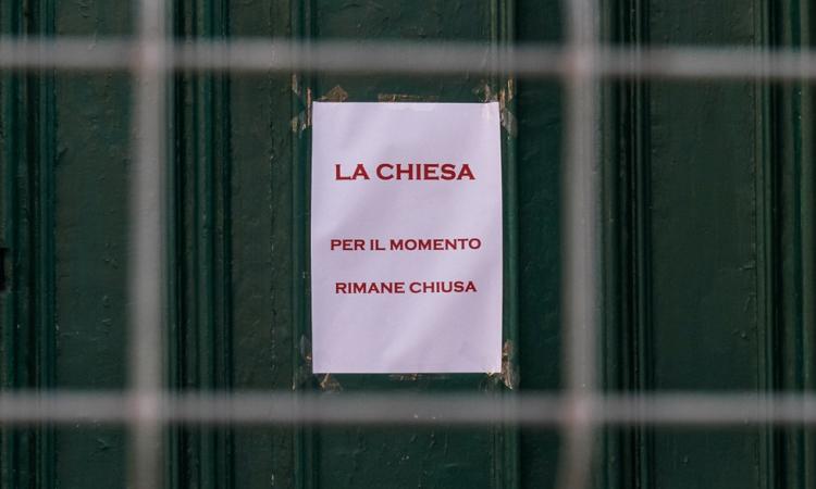 Macerata, la Diocesi chiude le chiese del centro in vista della manifestazione