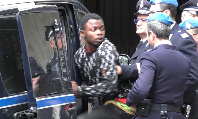 Omicidio di Pamela, il Gip convalida gli arresti di Lucky e Awelima - FOTO