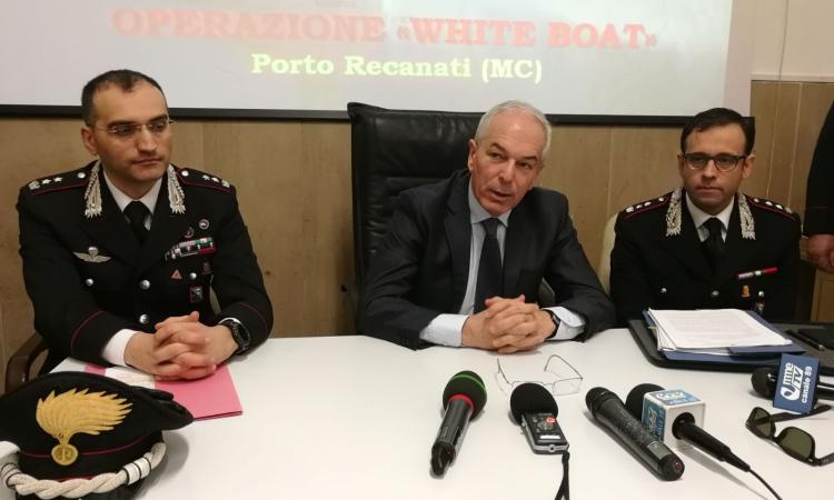 Operazione "White Boat", 900 kg di marijuana via mare: individuati 4 albanesi - FOTO e VIDEO
