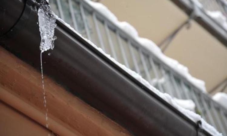 Via la neve dalle Marche: arriva la pioggia